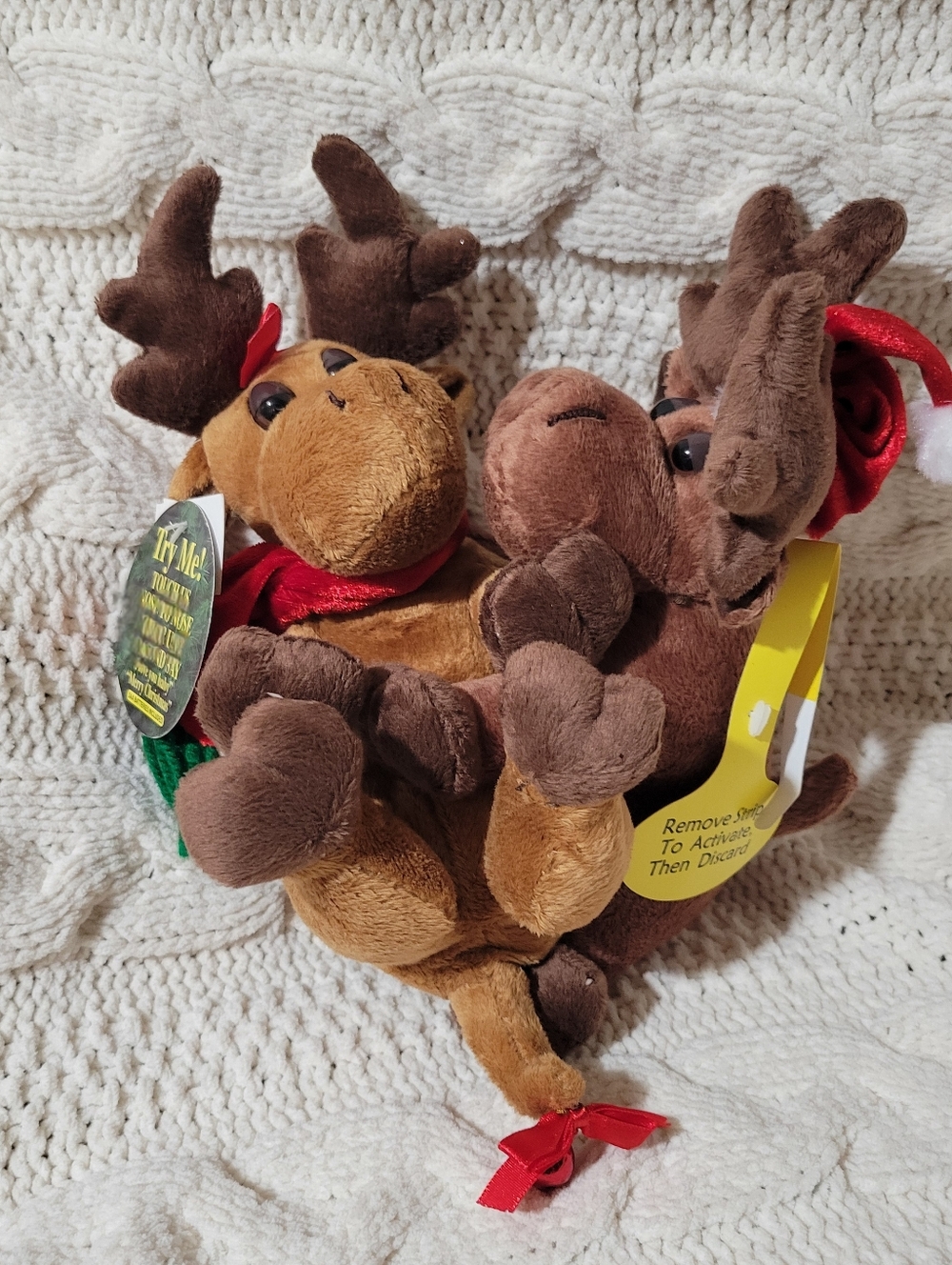 Vtg Dan Dee nose to nose and say"I Love you baby" Reindeer Plush